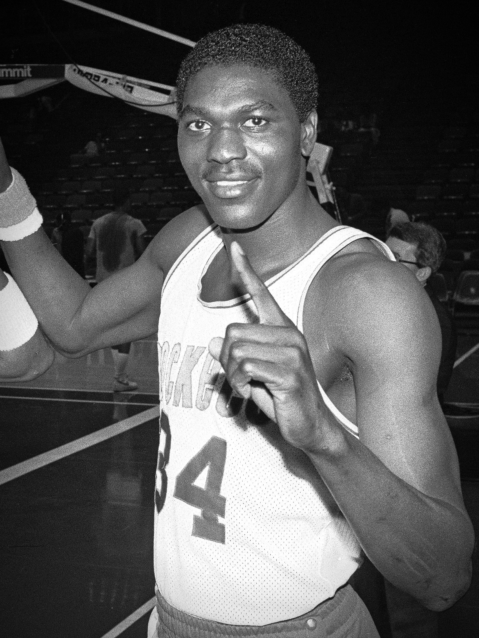 Editorial tile: Hakeem Olajuwon